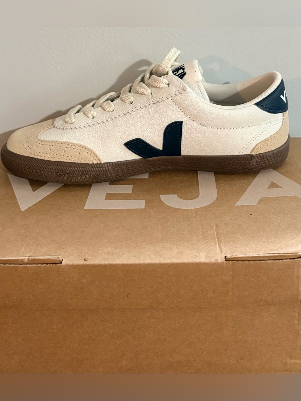 VEJA Volley leather sneakers | color: white náutico bark | size: 6 - Picture 3 of 8